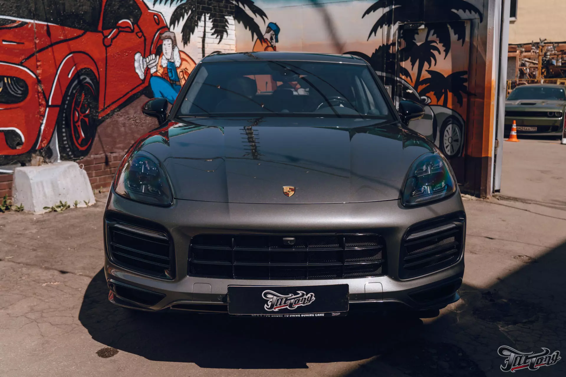 Porsche Cayenne. Оклейка в полиуретан. Окрас дисков